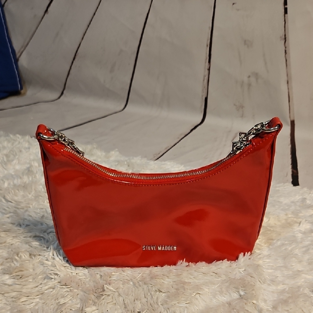 Steve Madden‎ Red Patent Leather Chain Strap Shoulder Bag Purse